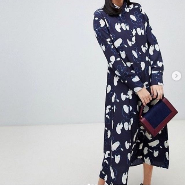 Monki midi face print shirt dress in navy