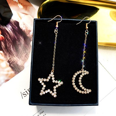 LRC Anting Gantung Fashion Star&amp;moon Shape Decorated E8881X