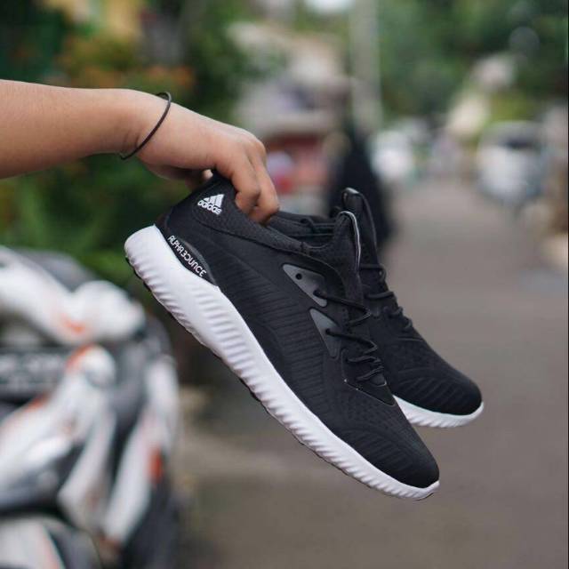 Adidas alphabounce bw