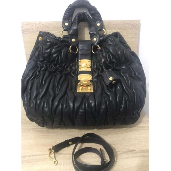 Tas wanita original miumiu preloved tas second luxury branded authentic