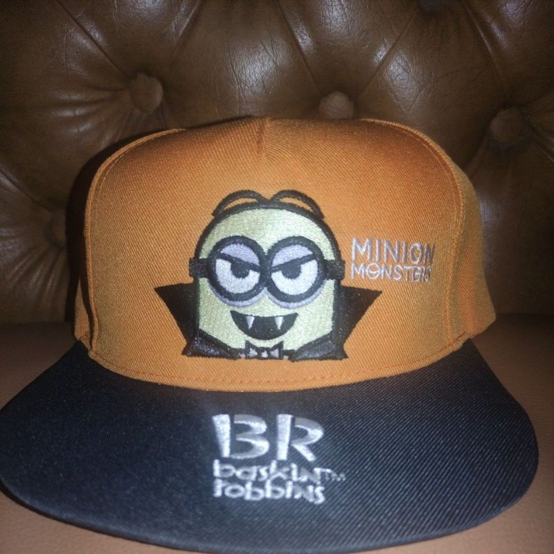 Topi Snapback Vintage Minions X Baskin Robin Universal Studio Japan Not MLB NBA NFL NHL NIKE ADIDAS 