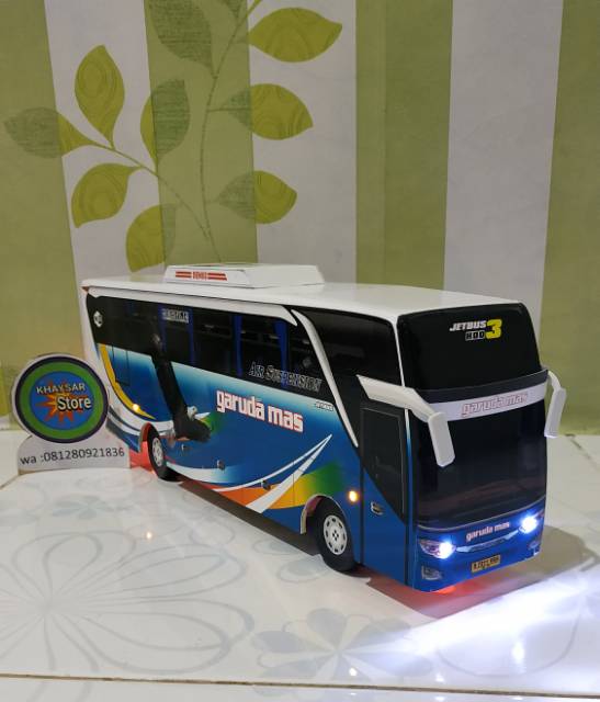 MINIATUR / MAINAN ANAK BUS BIS GARUDA MAS PLUS LAMPU