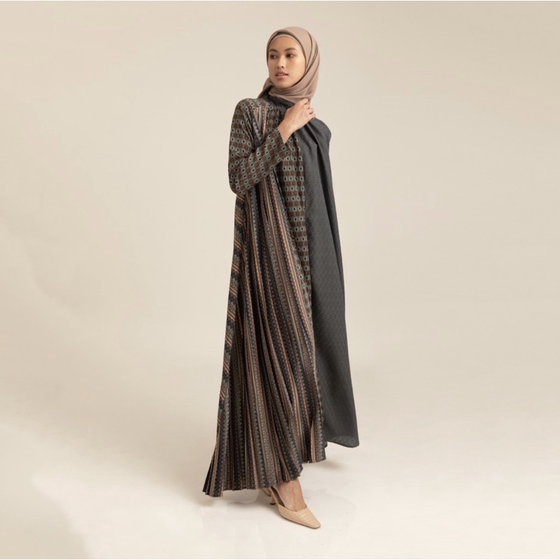 MISHARI DRESS BY KAMI