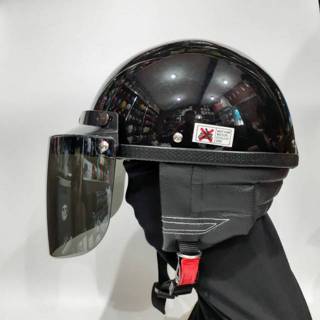 Helm Chip Jpn  Hitam Gloss