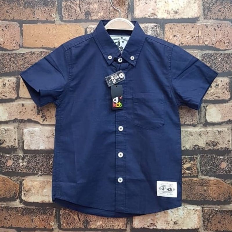 DJ Kids - Kemeja Anak Lengan Pendek/ Ksmeja Anak Laki Laki Lengan Pendek/ Kemeja Polos Lengan Pendek