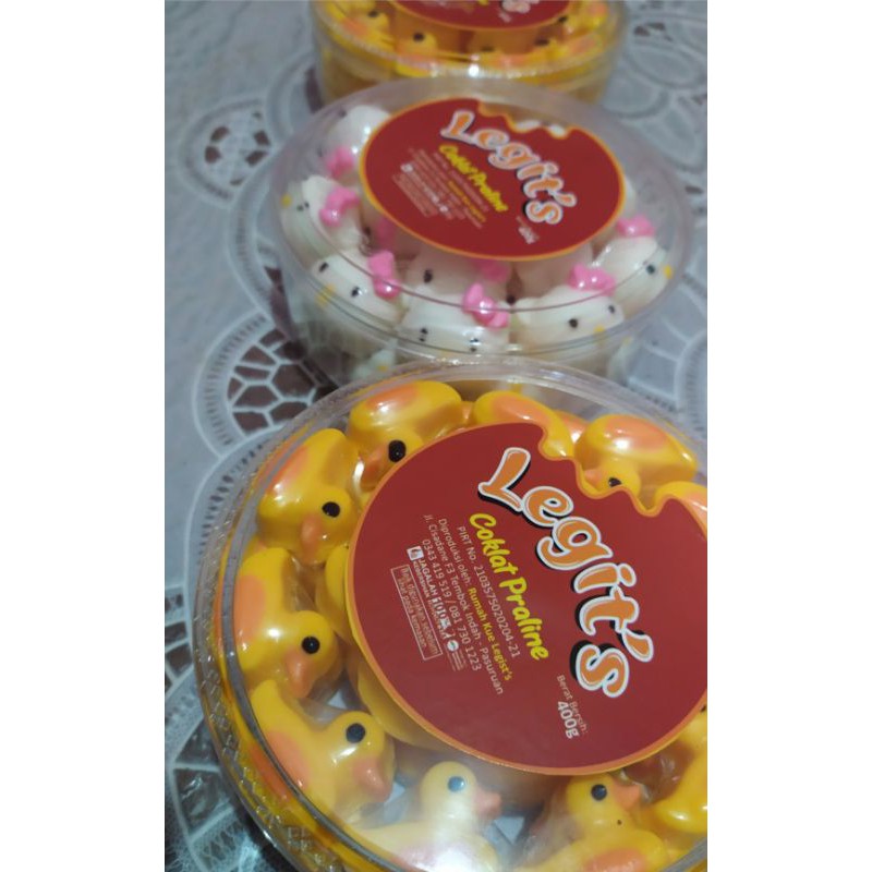 

coklat praline legit's