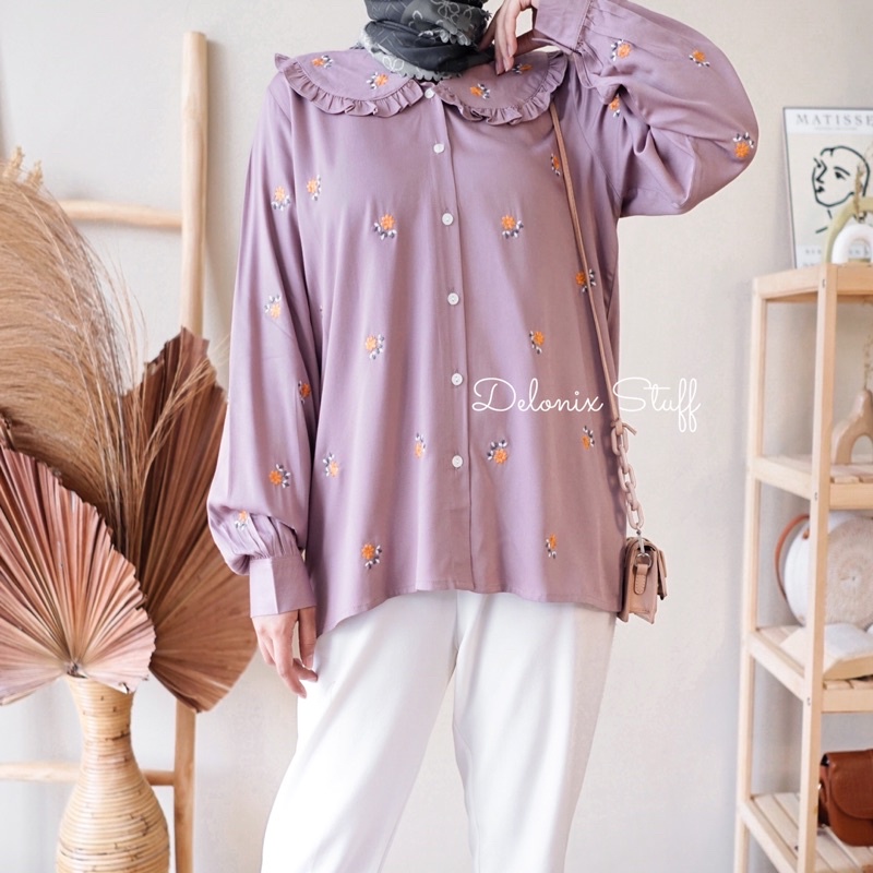 Griselle flower embroidery shirt