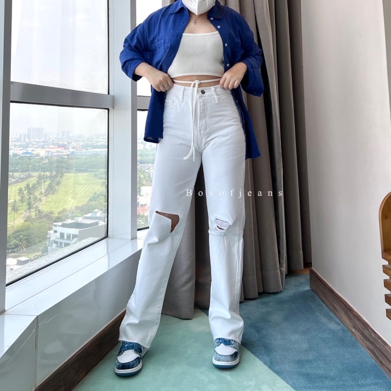 Boxofjeans - THEA Ripped HW Loose Jeans - WHITE