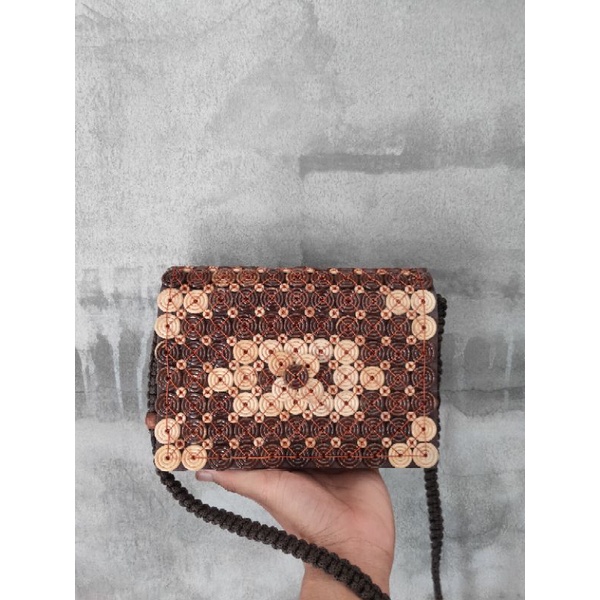 tas Batok Kelapa / tas slempang batok / tas tempurung kelapa / tas slempang unik