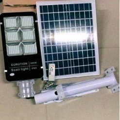 Lampu Jalan Solar Cell 300W 300w / PJU solar 300 watt 300W / lampu jalan Tenaga surya 300W 300 Watt
