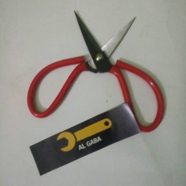 

Gunting kain, gunting seng, gunting serbaguna