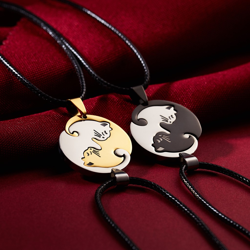 Kalung Bahan Stainless Steel Desain Kucing Yin Yang Tai Chi Warna Hitam Putih Untuk Pasangan