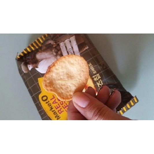 

Cemilan Unik Market O Real Cheese Chips 62g