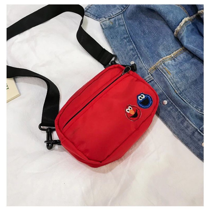 Gnei Elmo Tas Slempang Sling Bag Hang Out