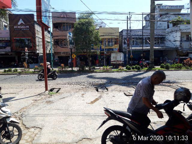 [gridline - Ls038 Grey & Navy] Kemeja Batik Pria Katun Lengan Panjang Slimfit Match Modern