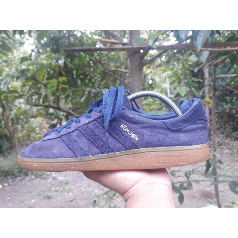 adidas munchen second