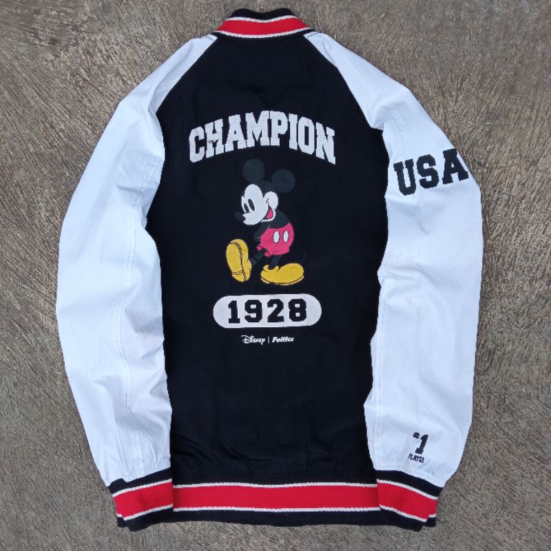 varsity feltics X disney mickey mouse big logo X champion second original