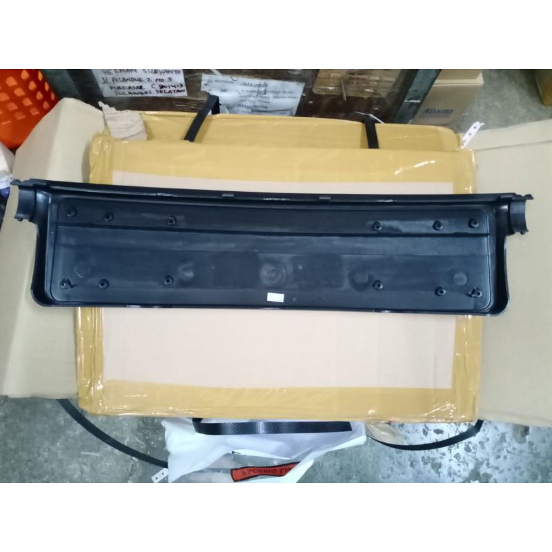 Tatakan plat nomor BMW e46 facelift