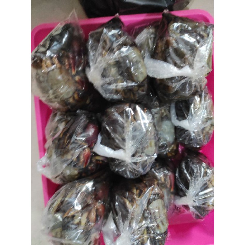 

KEPITING KECIL ASIN Pontianak/Kalimantan ( luar kota di pakai kantong anti pecah dan dus )/ Yuyu / keramak /Makhikoi / Ma Khi Koi / kepiting marinasi /Makikoi / Makhi