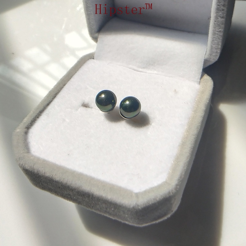 Hot Sale Fashion Temperament round Natural Freshwater Black Pearl Stud Earrings