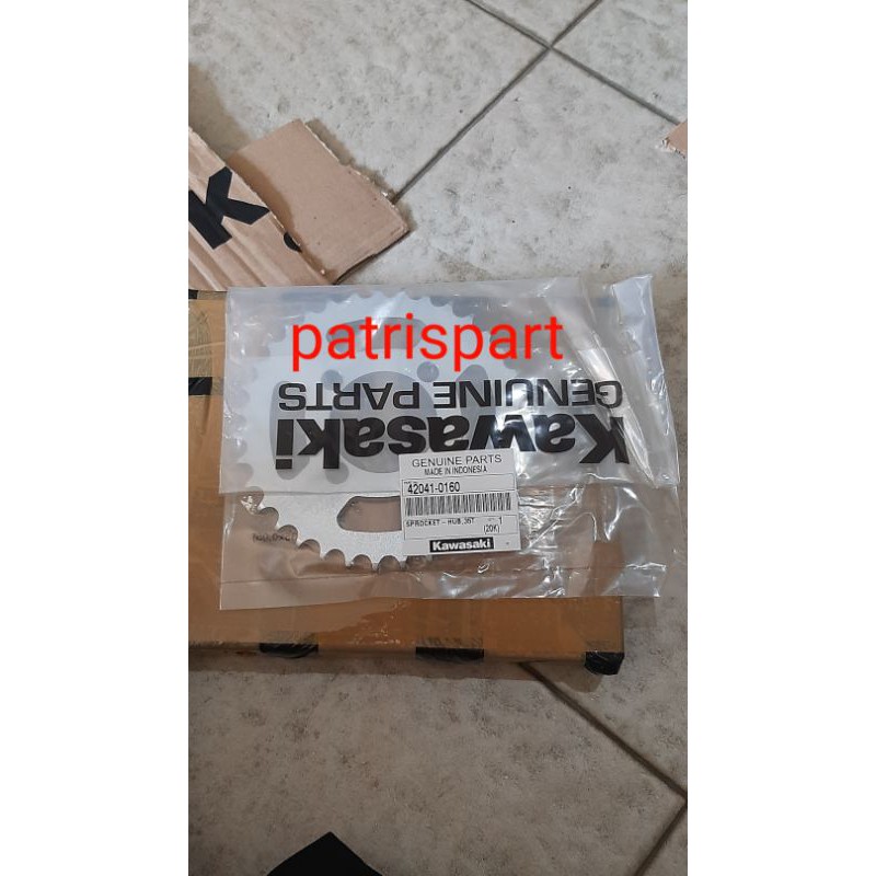 Gear gir belakang w175 W 175 original kawasaki