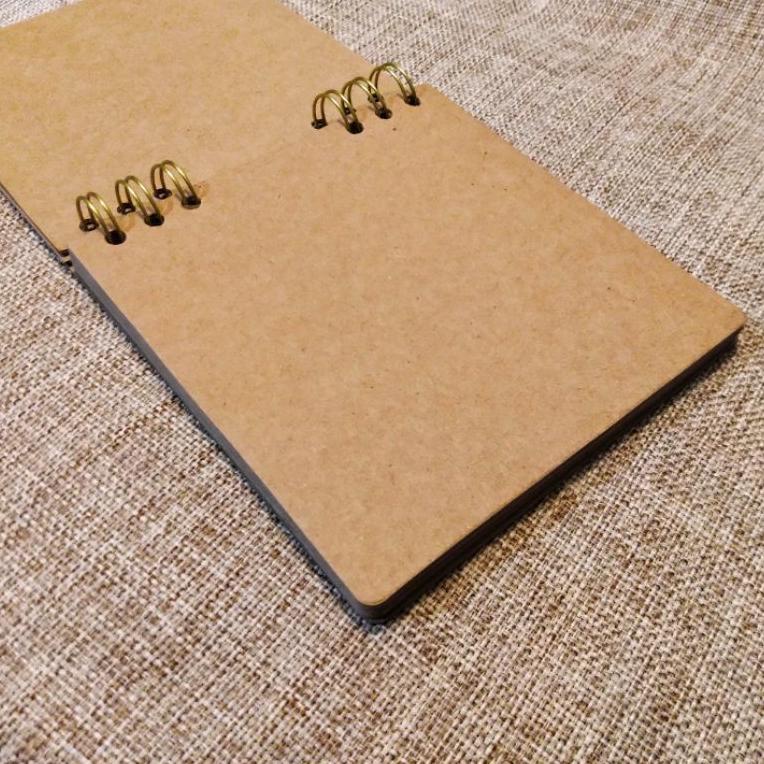 

Promo HS6FQ Blank Kraft Notebook (S) 14,5cmx14cm DP053 - Buku Tulis Kosong Bahan Daur Ulang 81 Ready