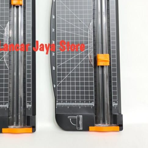 

❂ Paper Cutter A4 Joyko PC1637 16x37 CM Pemotong Kertas Dorong Tarik A4 ♢