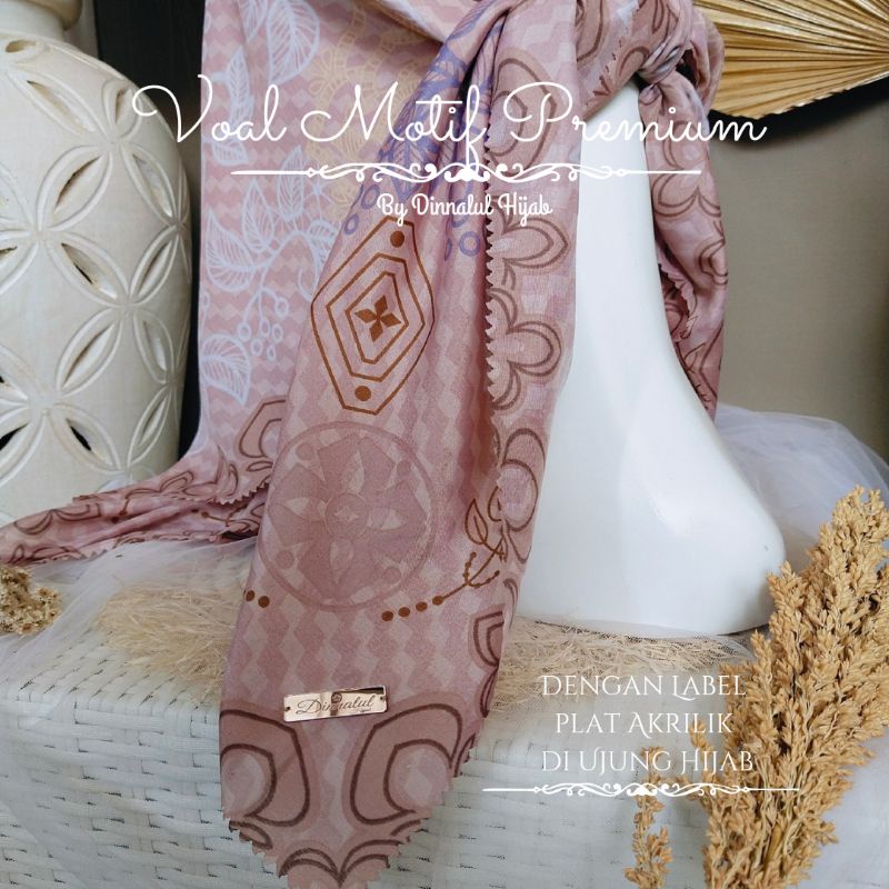 Segiempat VOAL Motif PREMIUM SERIES By Dinnalulhijab FREE POUCH