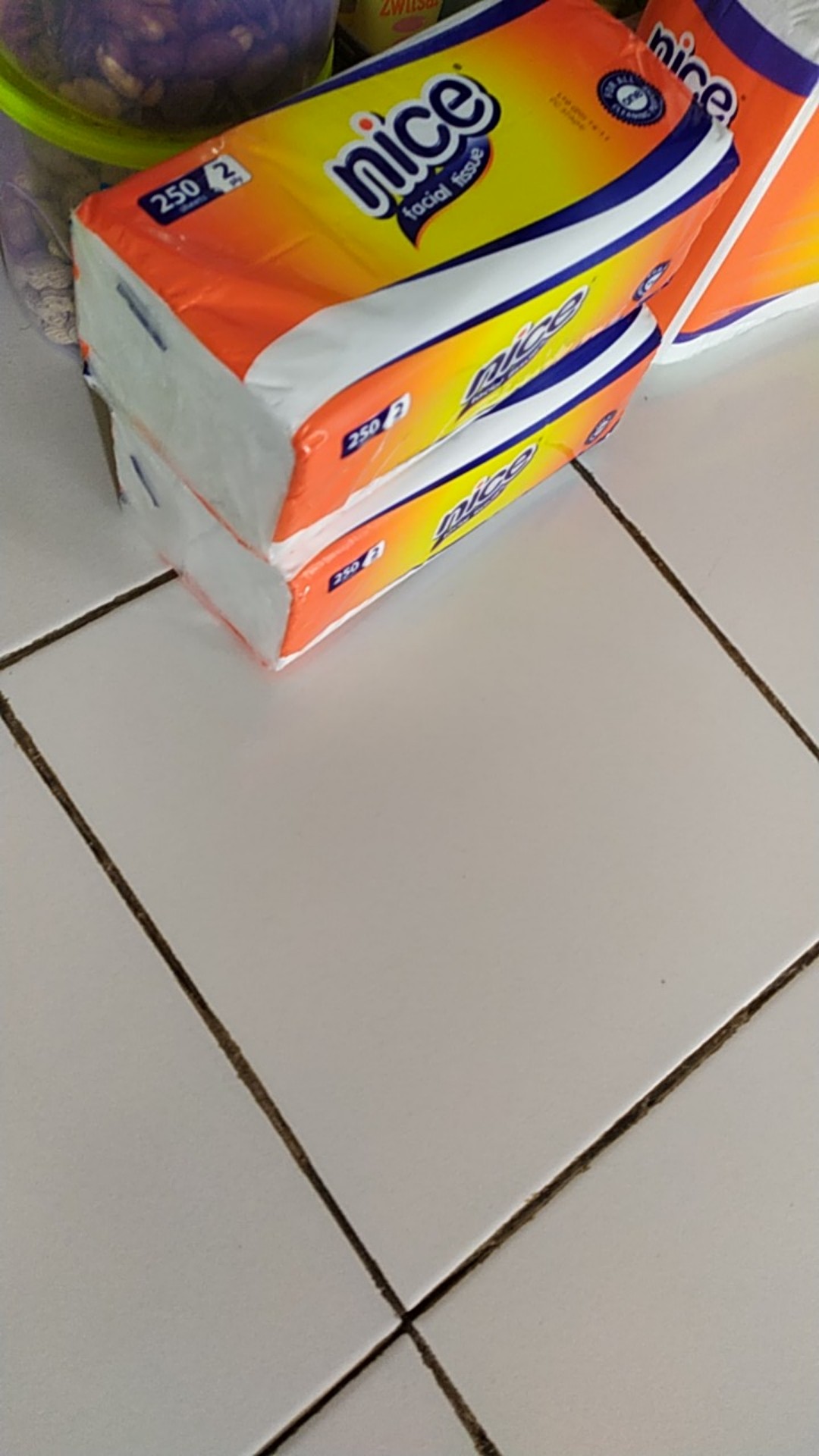 Tisu Tissue Nice 250 Gram 2 Ply