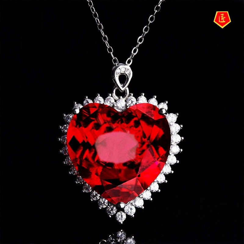 [Ready Stock]Heart-Shaped Gem Pendant Simple Fashion