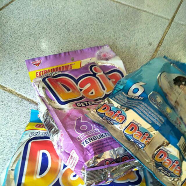 Deterjen Daia 850 Gram