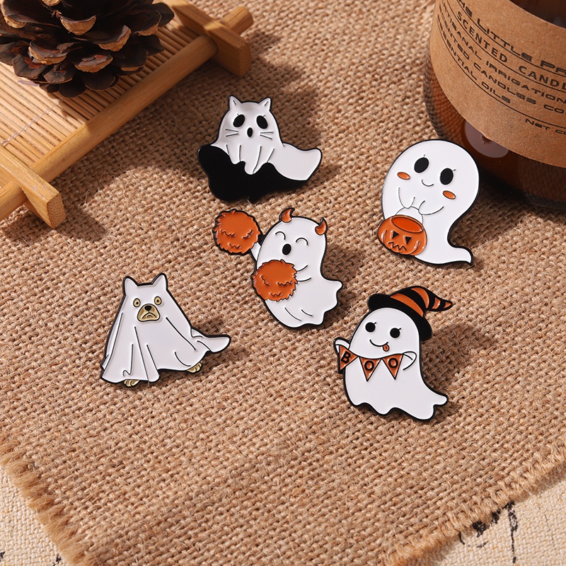 Bros Pin Enamel Bentuk Hantu Halloween 5 Gaya Untuk Hadiah Teman