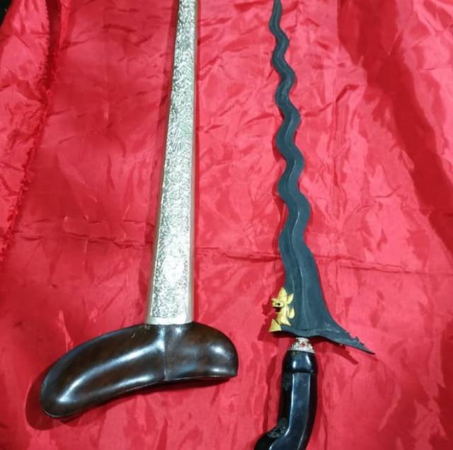 Keris Naga Raja Patrem Pendek Kinatah Kamarogan Shopee Indonesia