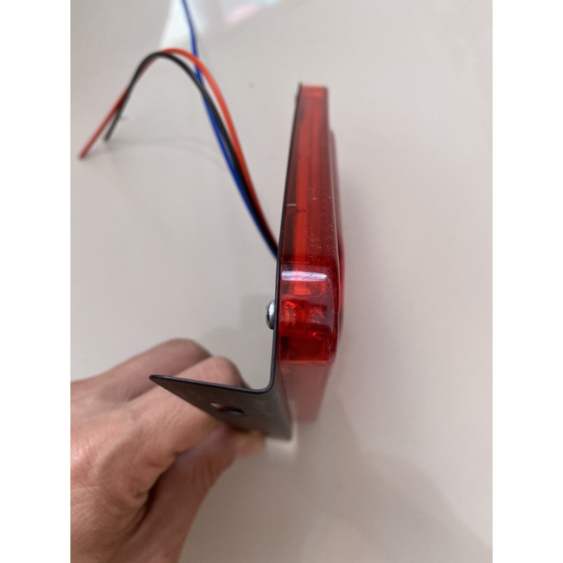 Lampu Stop F1 Truk Bis 24 Volt nyala Rgb