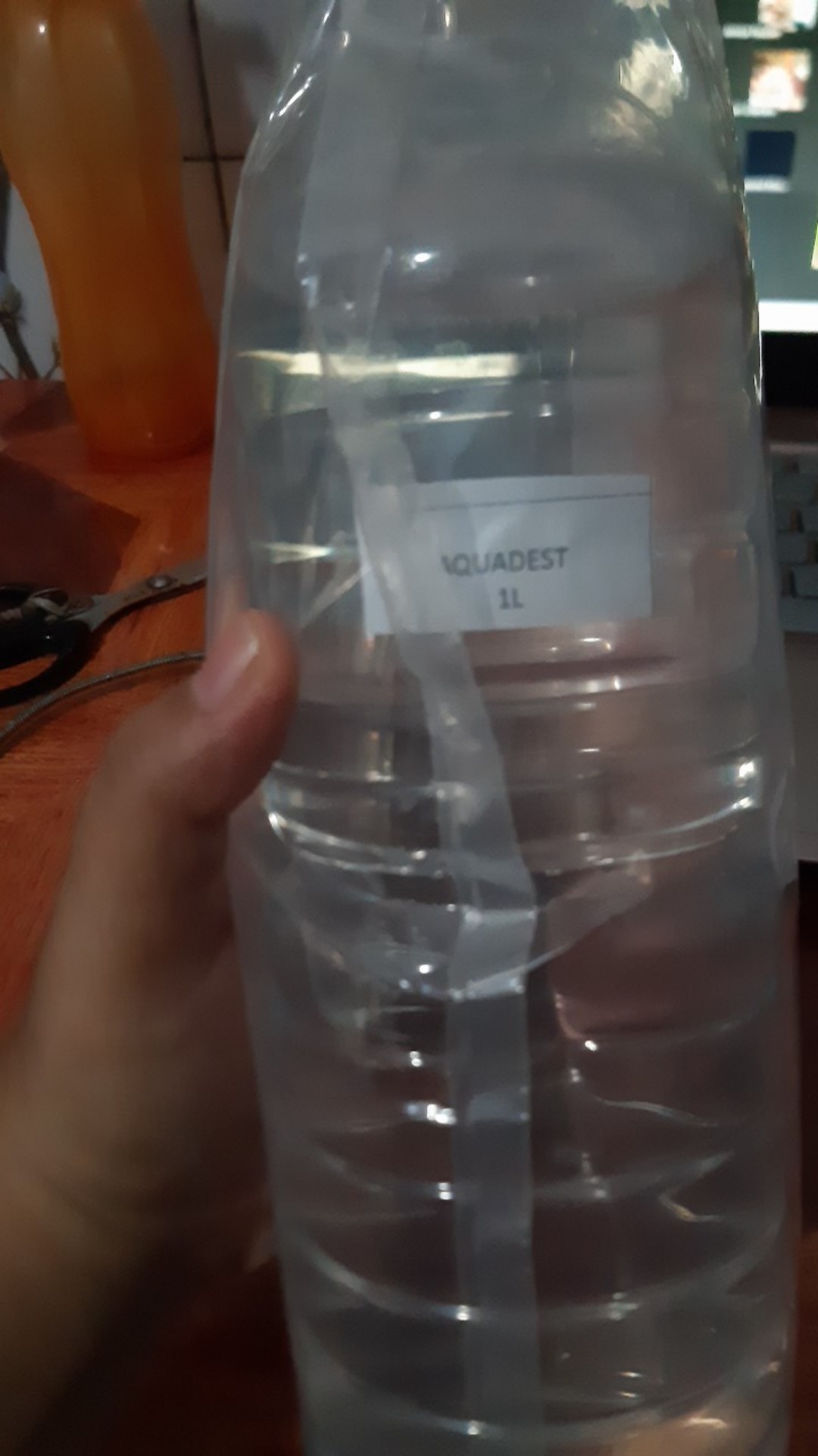 Aquades Aquadest Akuades Air Suling Destilasi Murni 1 L
