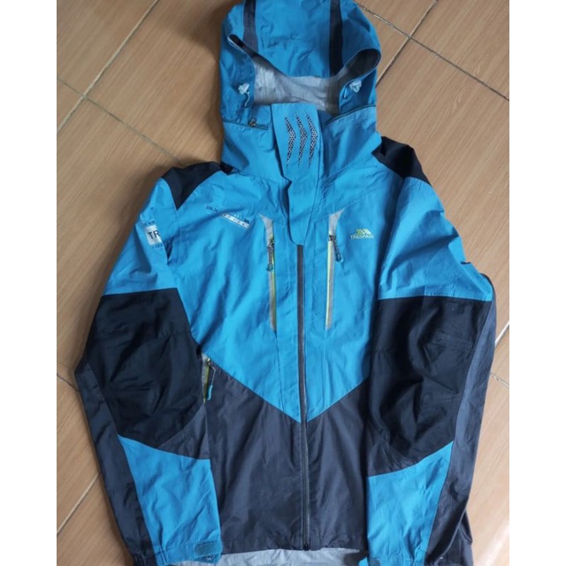 jaket trespass dlx