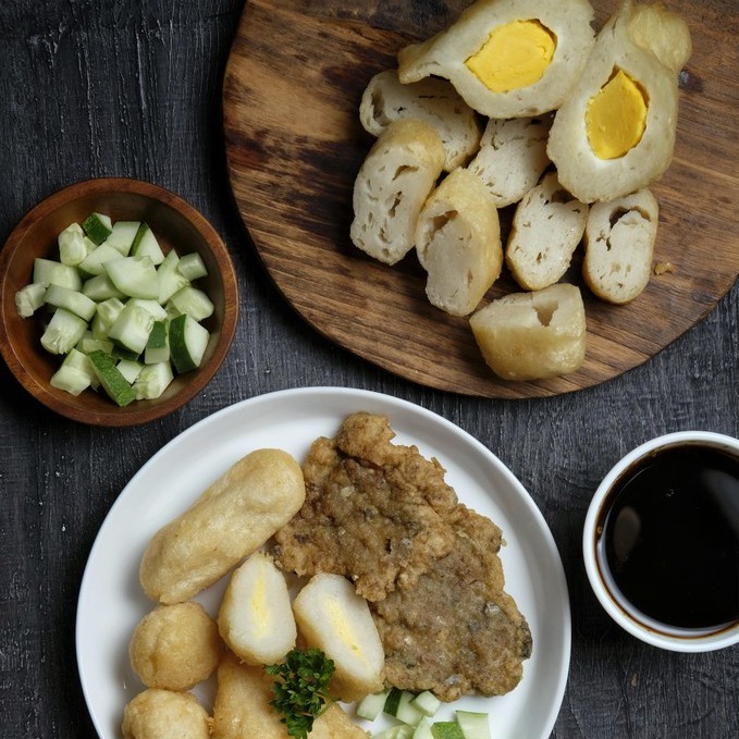 

Pempek kapal Selam Palembang