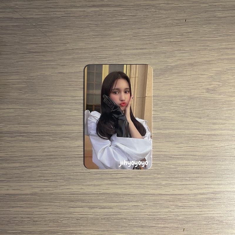 [READY] KEP1ER - HUENING BAHIYYIH MWAVE BENEFIT PHOTOCARD