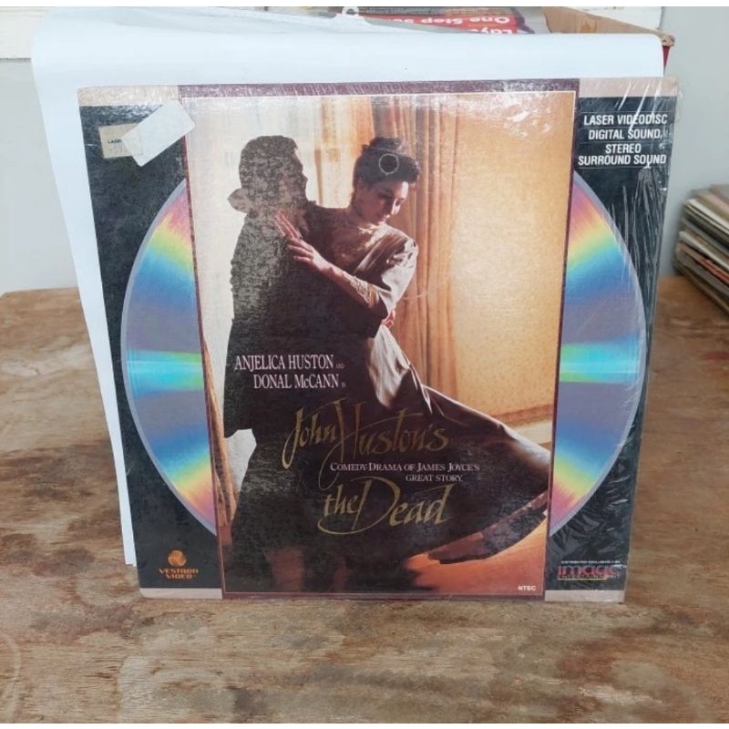 Kaset Laser disc John Huston's The Dead