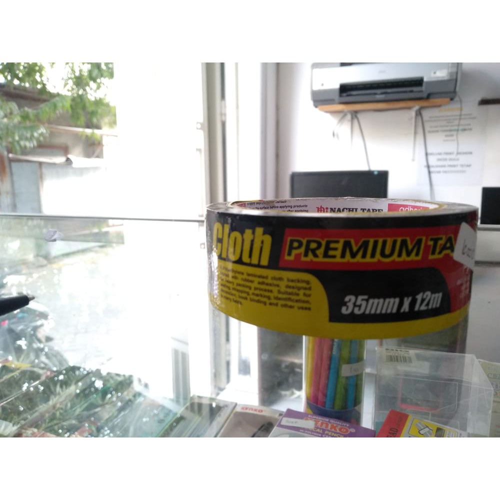 

Lakban Kain Hitam Isolasi Tape Nachi 1,5 inch x 12 meter (35 mm x 12 Meter).