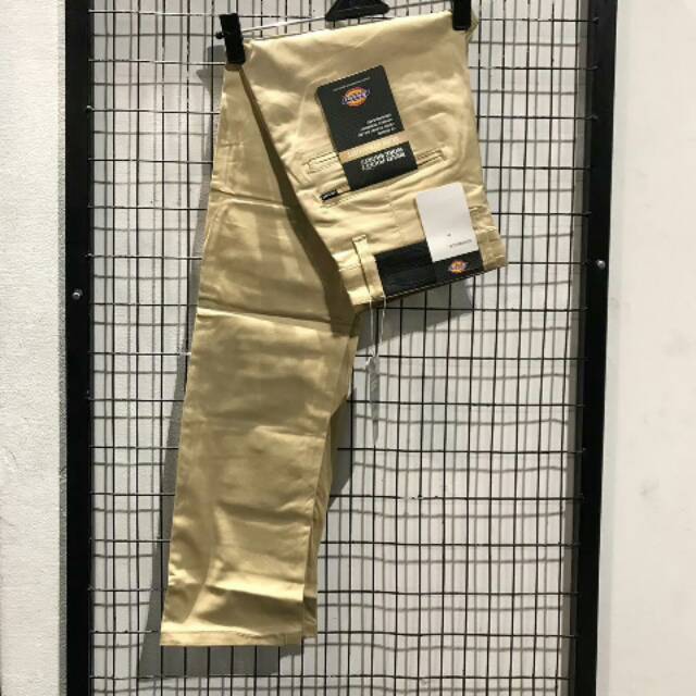 Celana Chino Dickies - 001