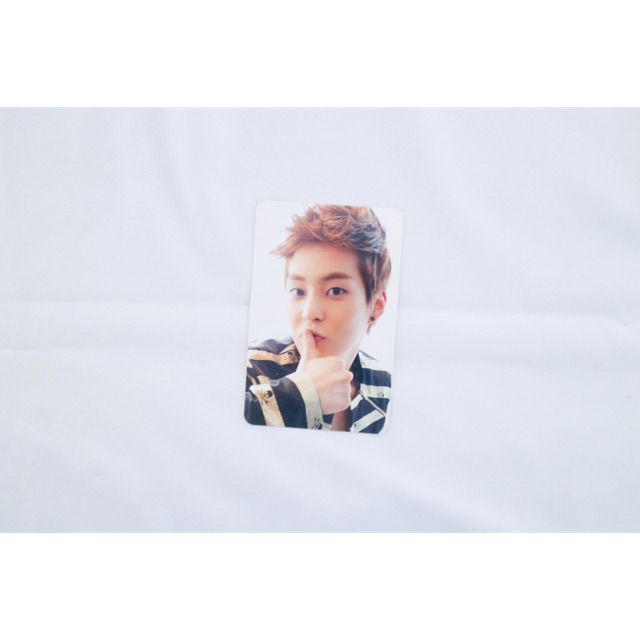[OFFICIAL] XIUMIN PHOTOCARD - VER. A (FROM EXO-M 1st MINI ALBUM - “MAMA” CHINESE VER.)