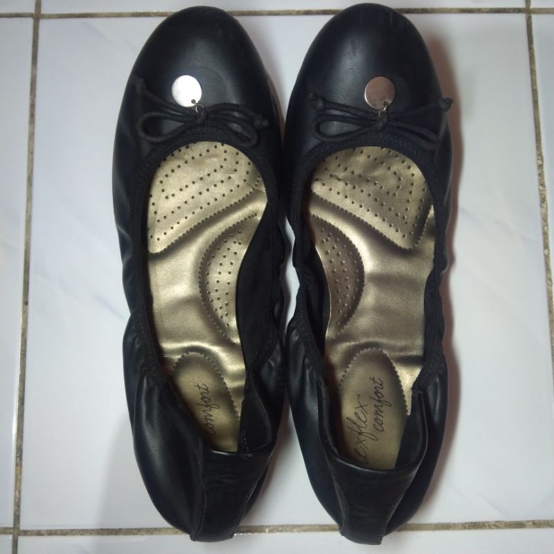 Preloved Payless Dexflex Comfort / Sepatu Second / Flat Shoes Ukuran Besar Wanita