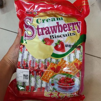 

Biskuit Krim Strawberry 528g / Bairong Strawberry Biscuits Cream 528g