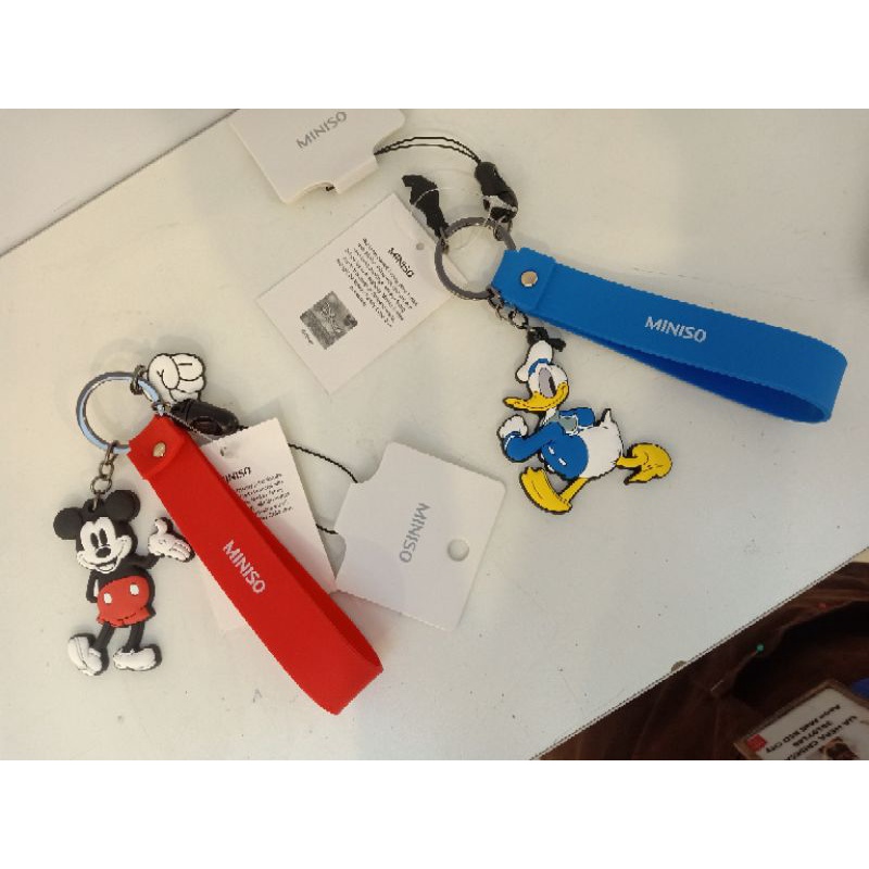 Miniso disney gantungan mickey mouse gantungan donald duck gantungan tas gantungan kunci miniso disn