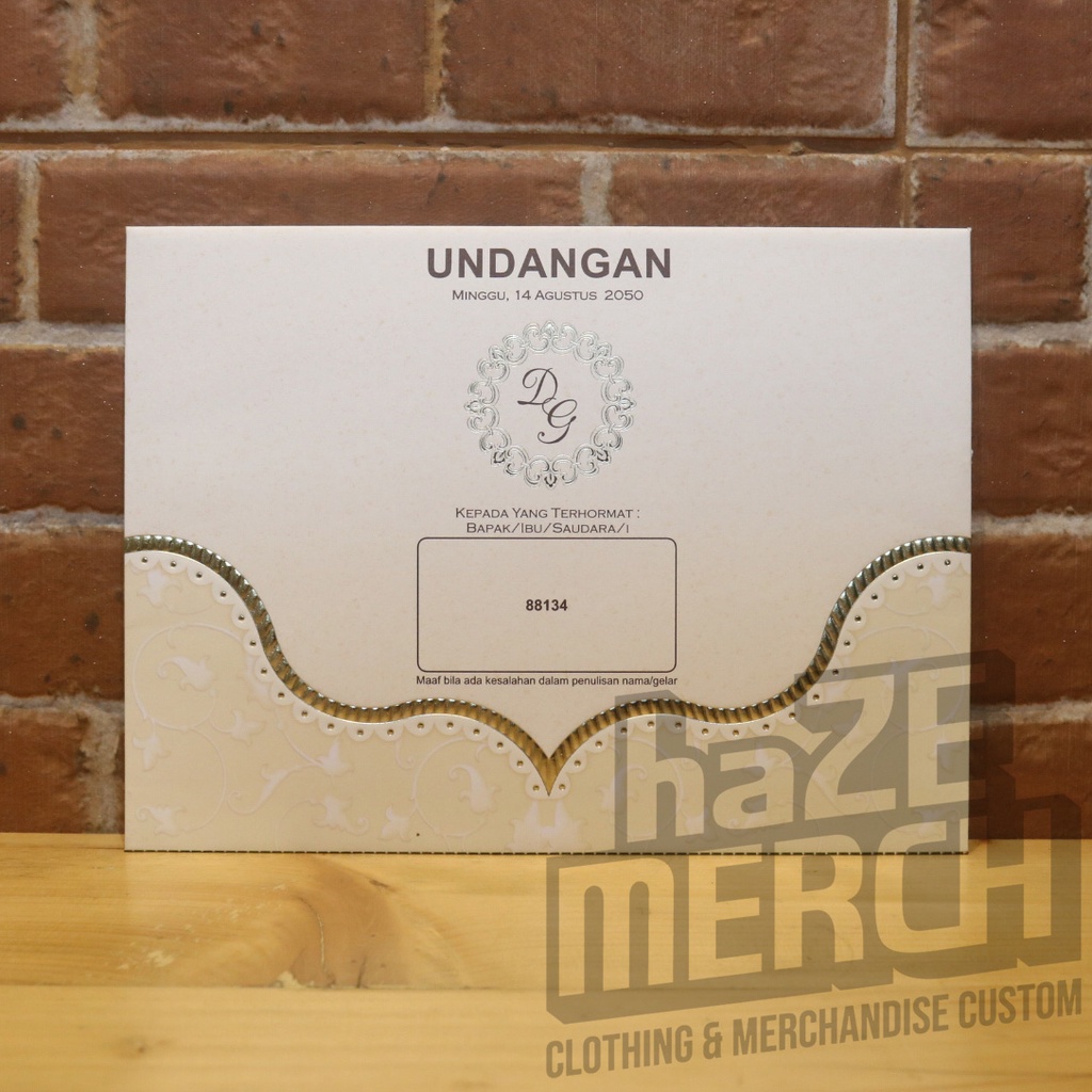 

Undangan Pernikahan / UD-88134 / Undangan Murah / haze merchandise