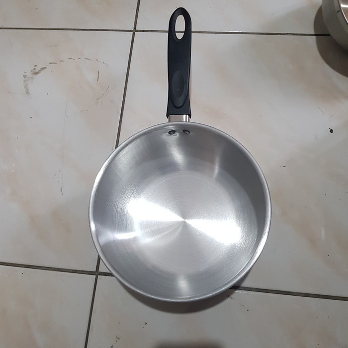 Panci Susu 20 cm Alumunium . Tebal 0.5mm. Sauce Pan Tanpa tutup