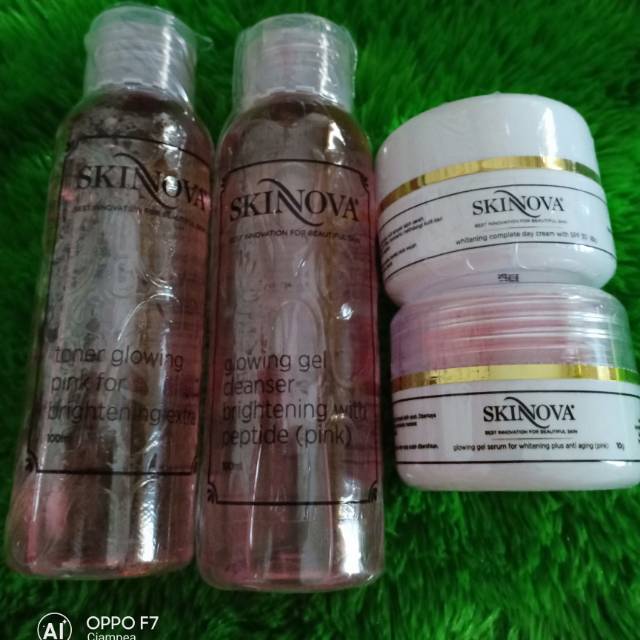 Paket glowing extra white skinova