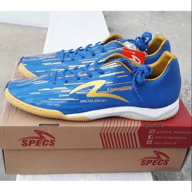 SEPATU FUTSAL SPECS ORI ACCELERATOR LIGHT SPEED REBORN IN REFLEX BLUE GOLD SERIES MURAH