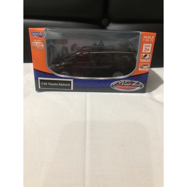 toyota alphard apolo hitam